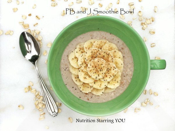 PBJ smoothie? Yes please! www.eatrightmama.com